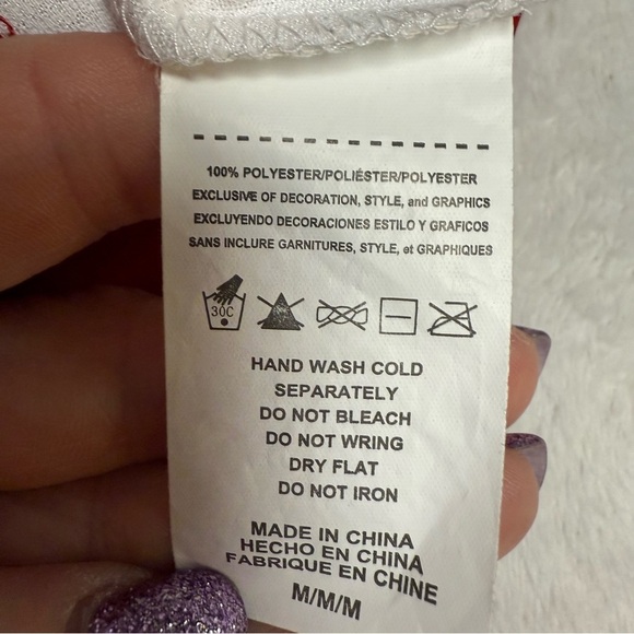 Majestic brand Atlanta Falcons NFL Red and White Sports Jersey size M - Picture 3 of 8